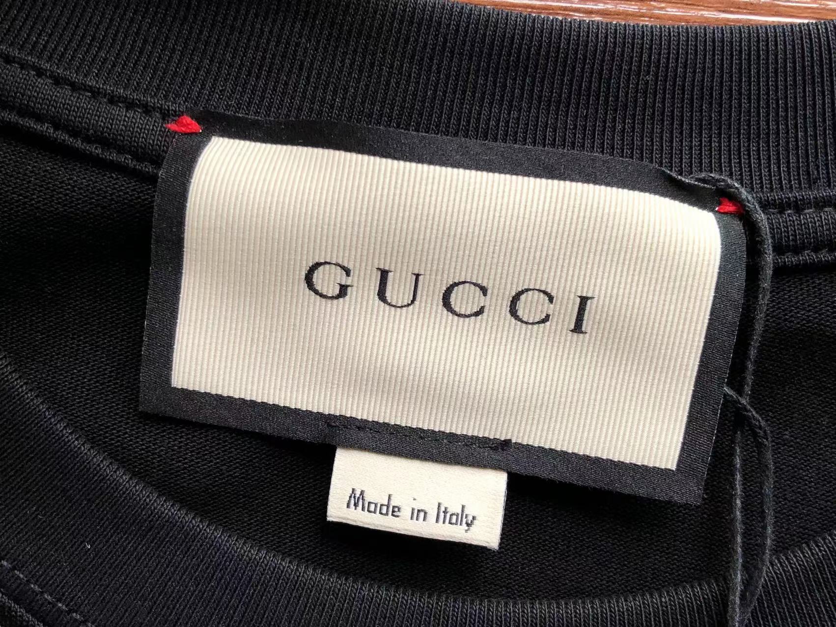 Gucci T-shirt