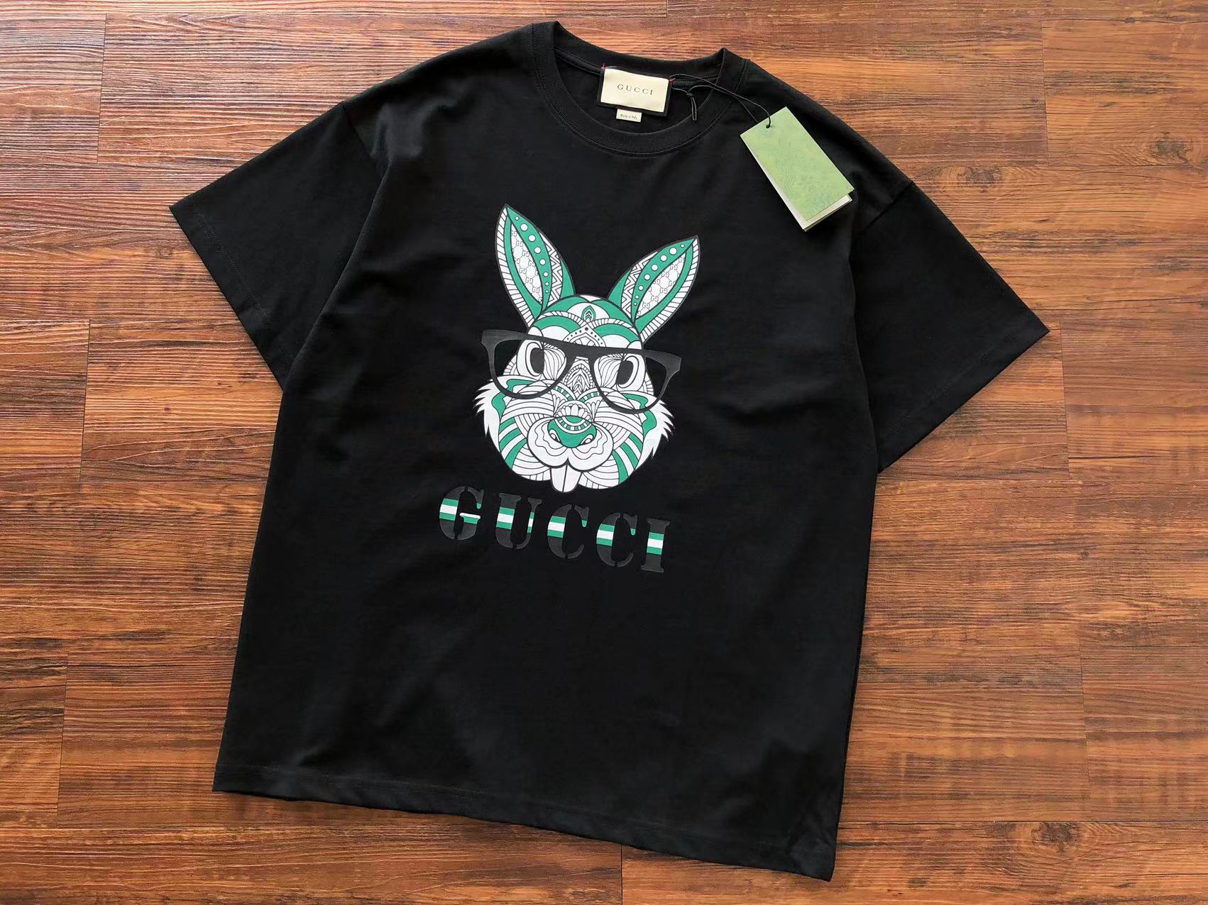 Gucci T-shirt
