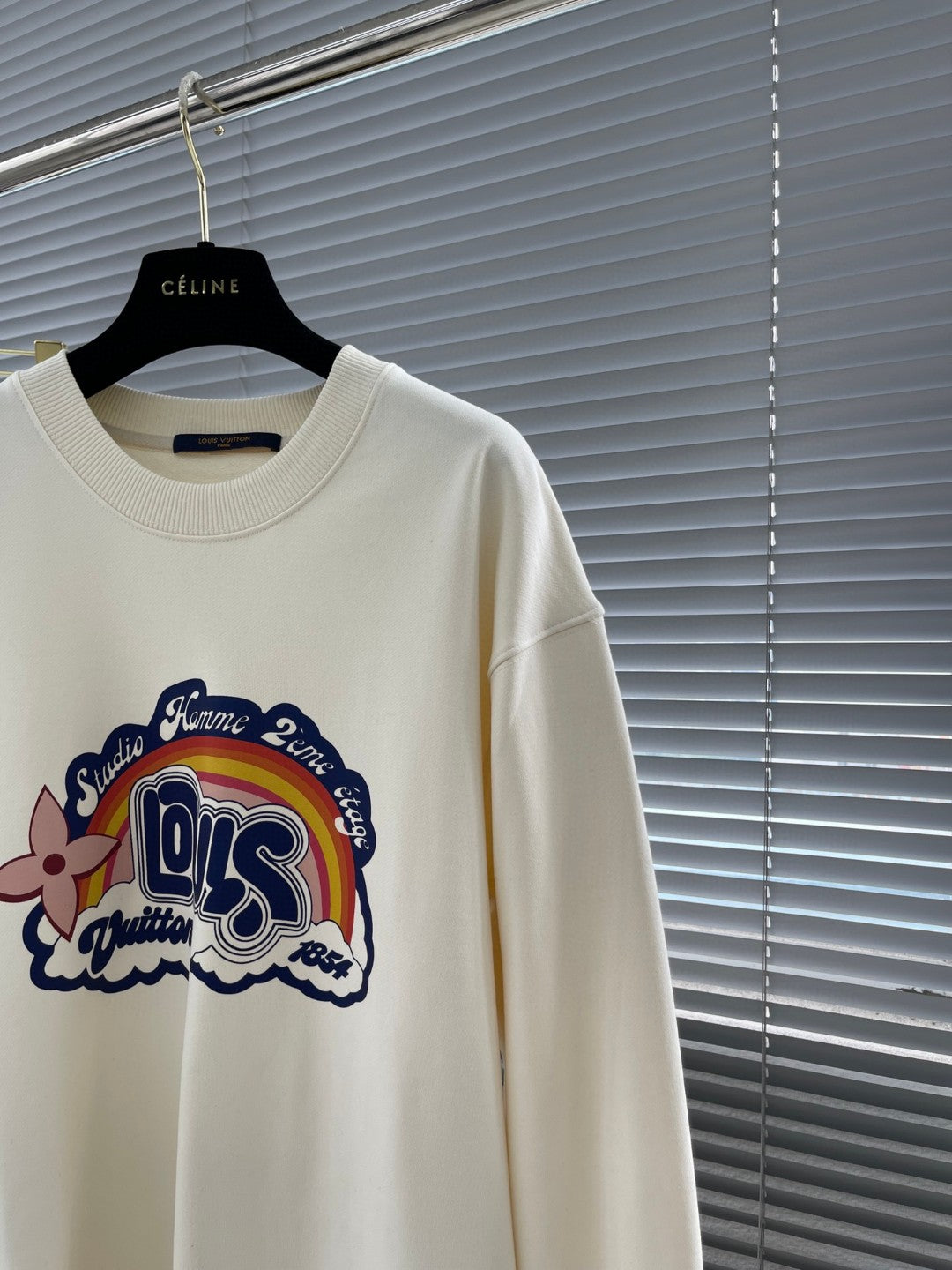 Louis Vuitton Sweatshirt