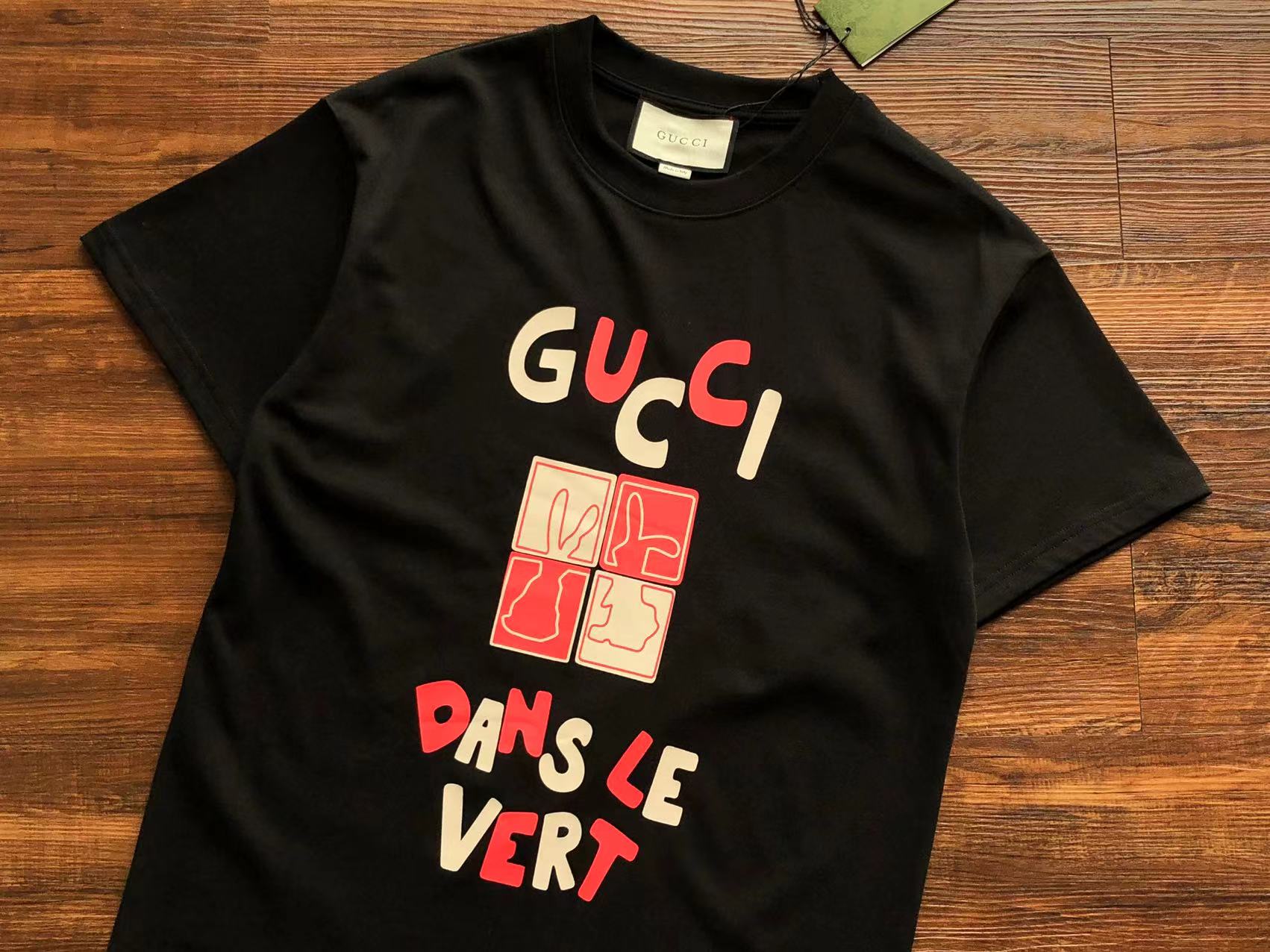 Gucci T-shirt