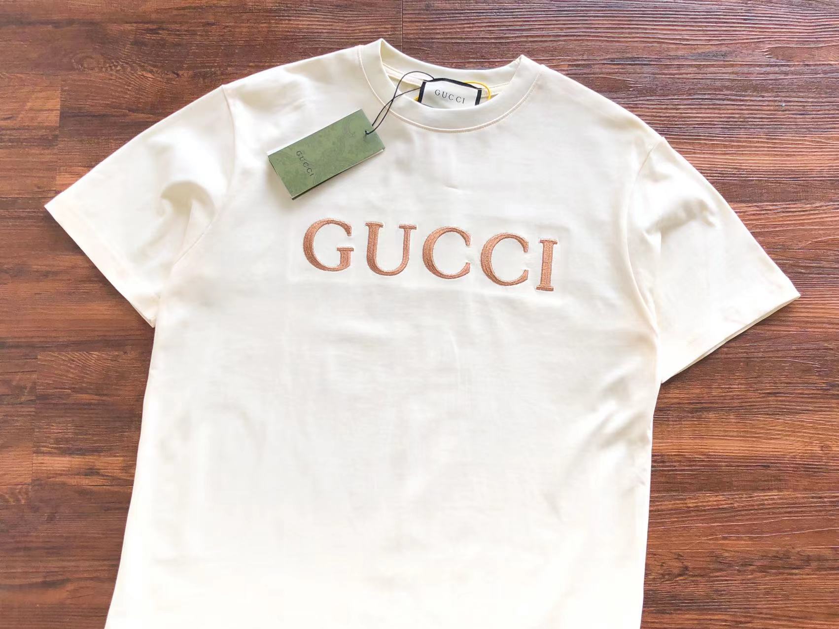 Gucci T-shirt