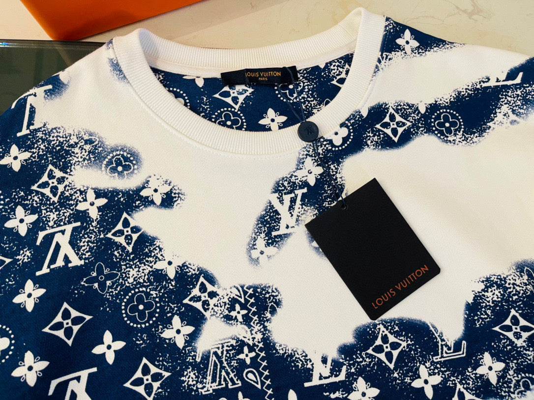 Louis Vuitton Sweatshirt