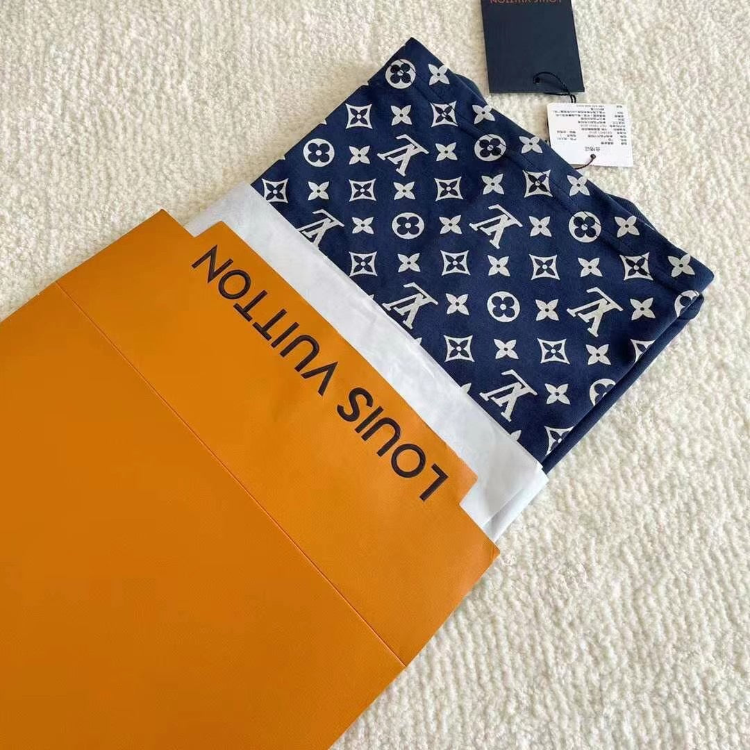 Louis Vuitton T-shirt