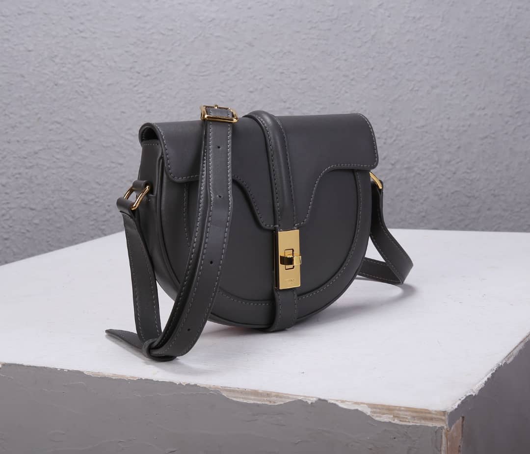 Celine Small Besace 16 Cowhide Replica Saddle Bag