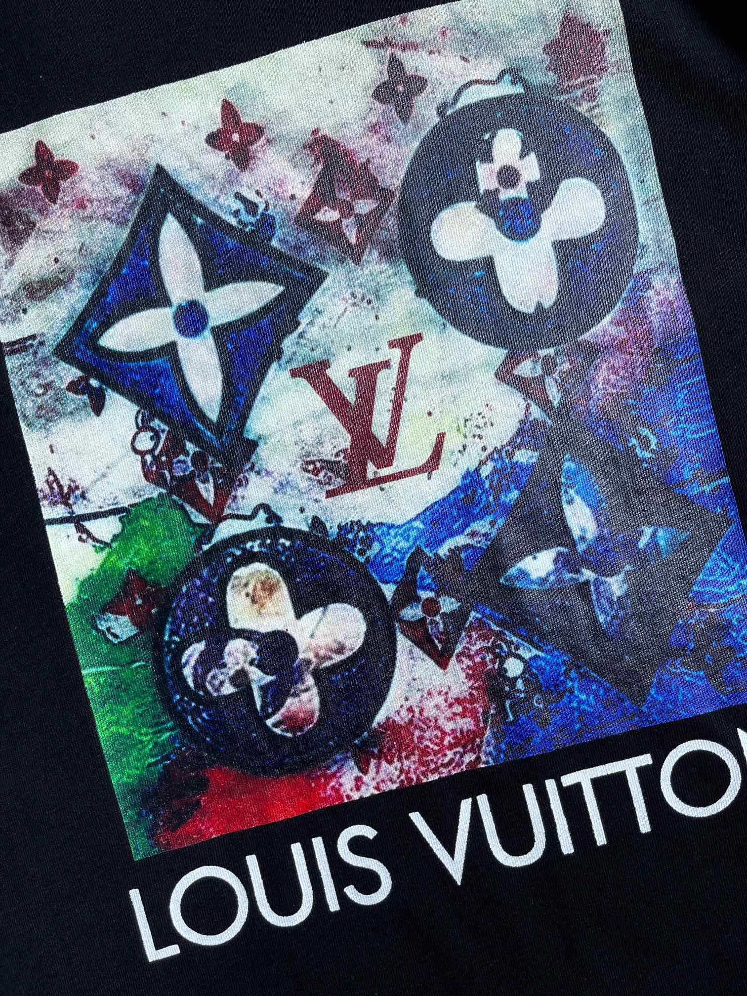 Louis Vuitton T-shirt
