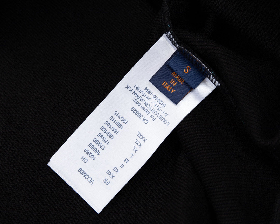 Louis Vuitton Sweatshirt