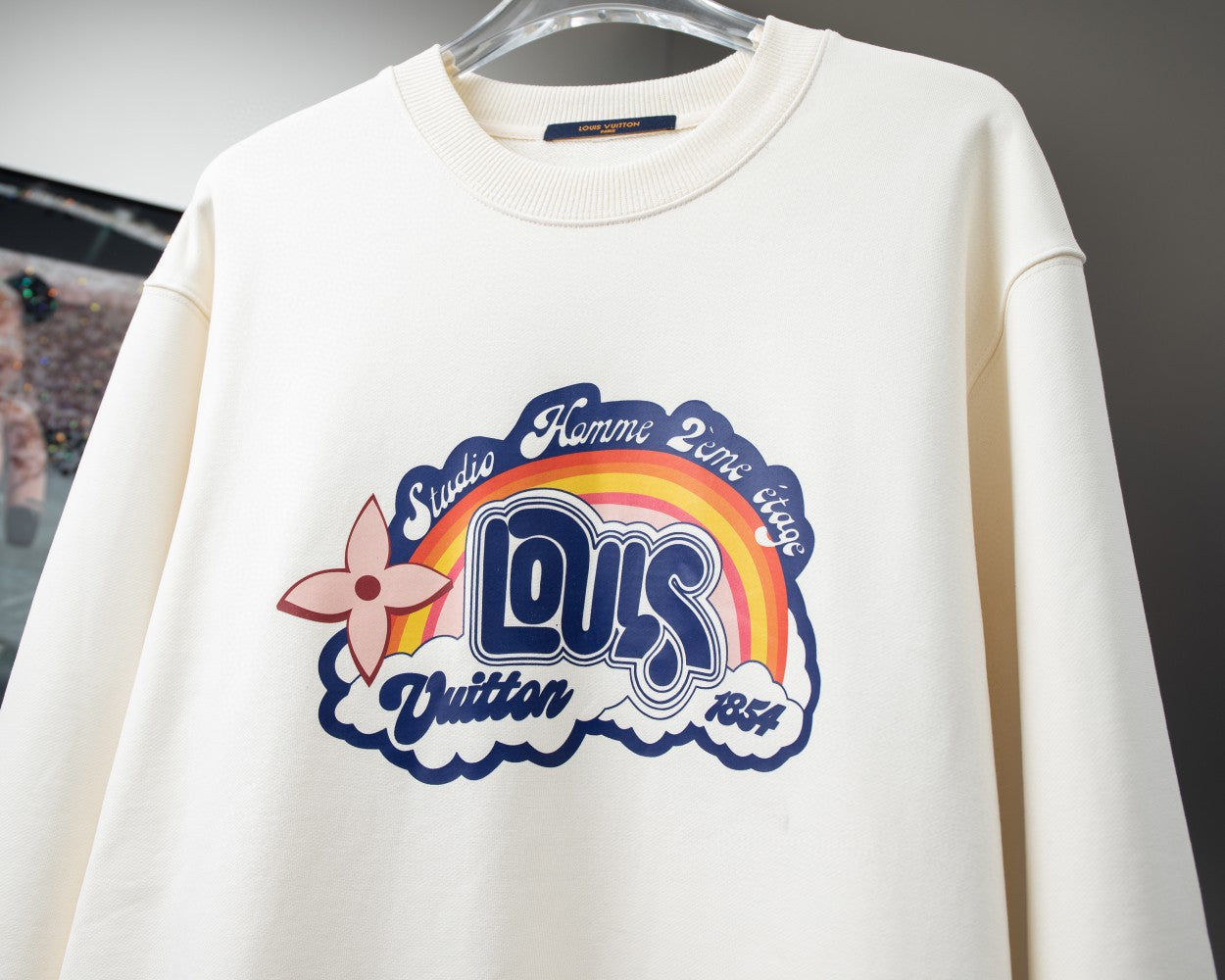 Louis Vuitton Sweatshirt