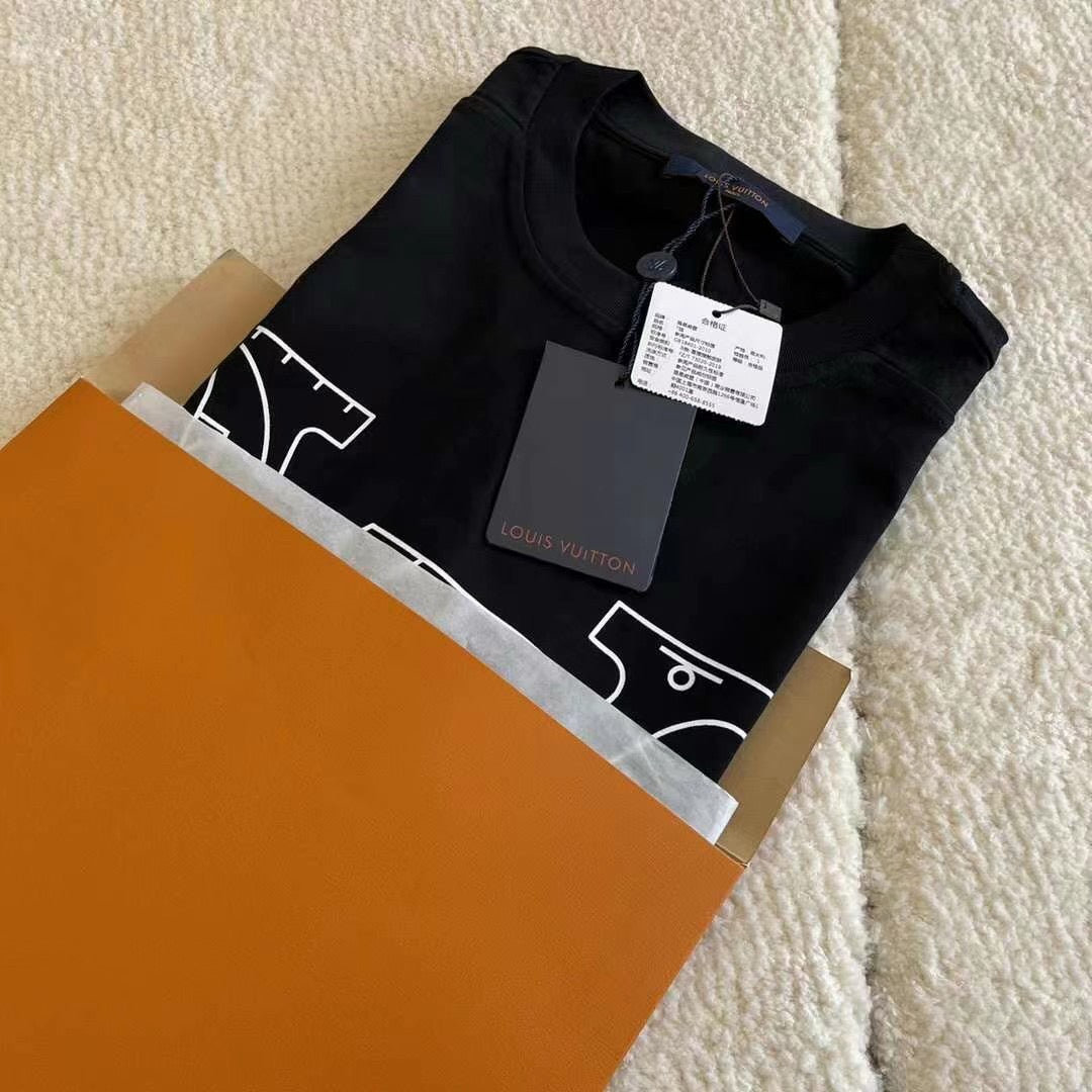 Louis Vuitton T-shirt