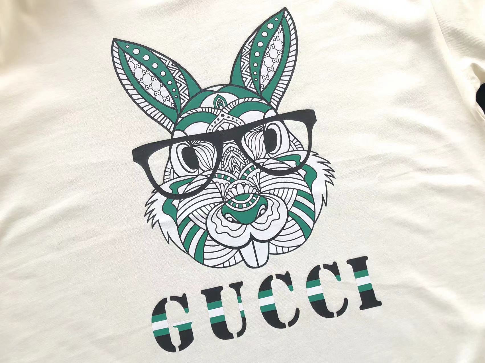 Gucci T-shirt