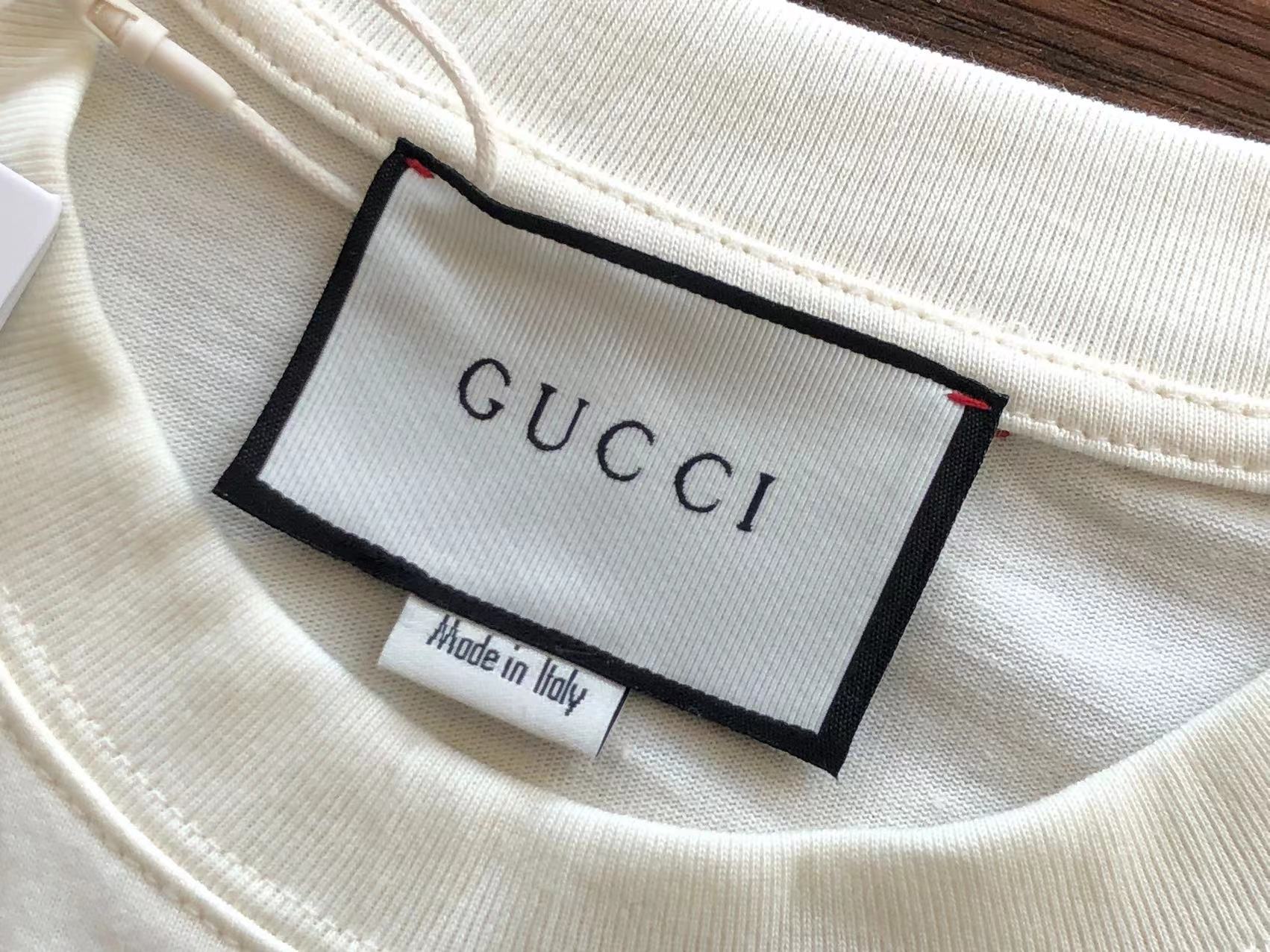 Gucci T-shirt