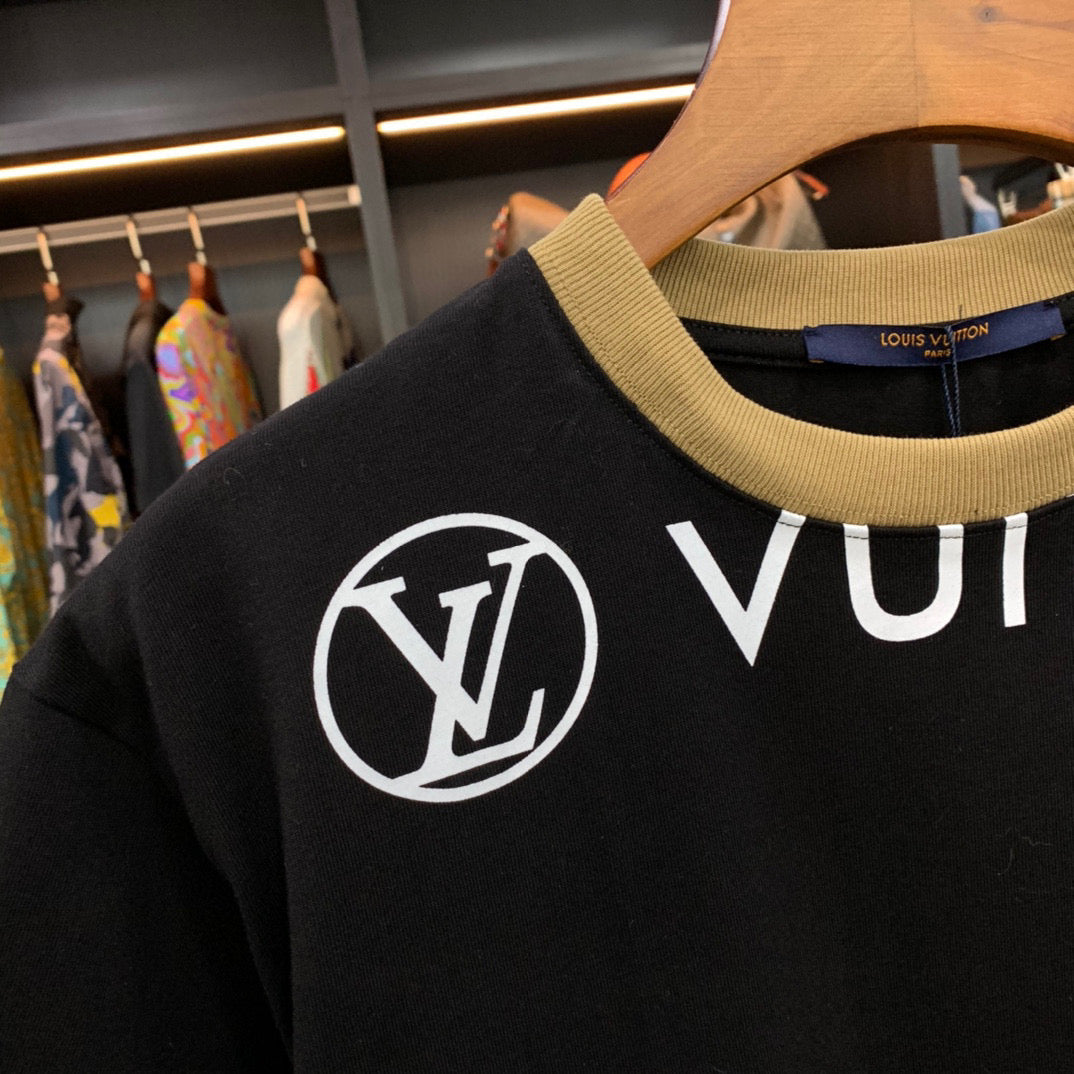 Louis Vuitton T-shirt