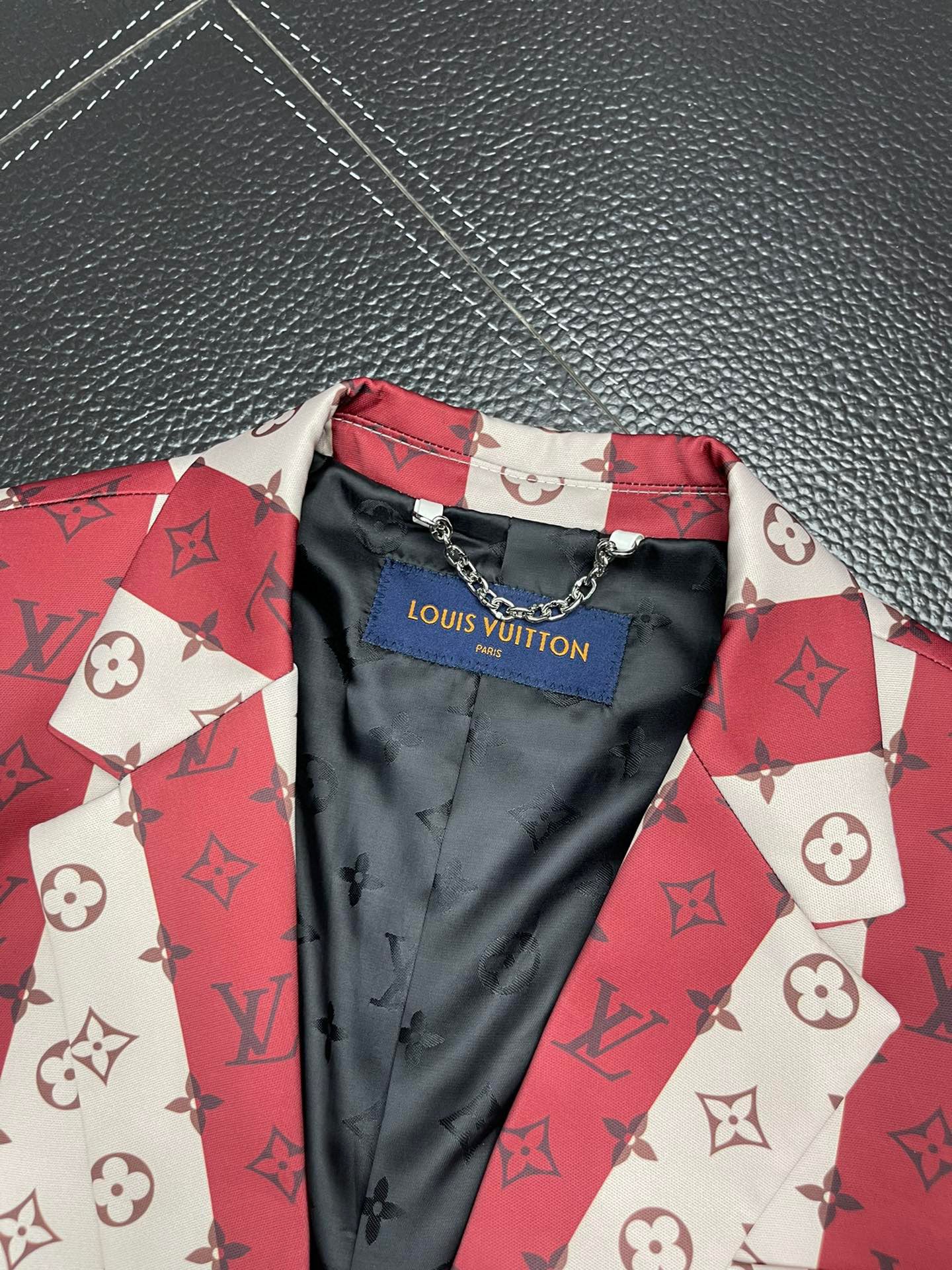 Louis Vuitton Blazer