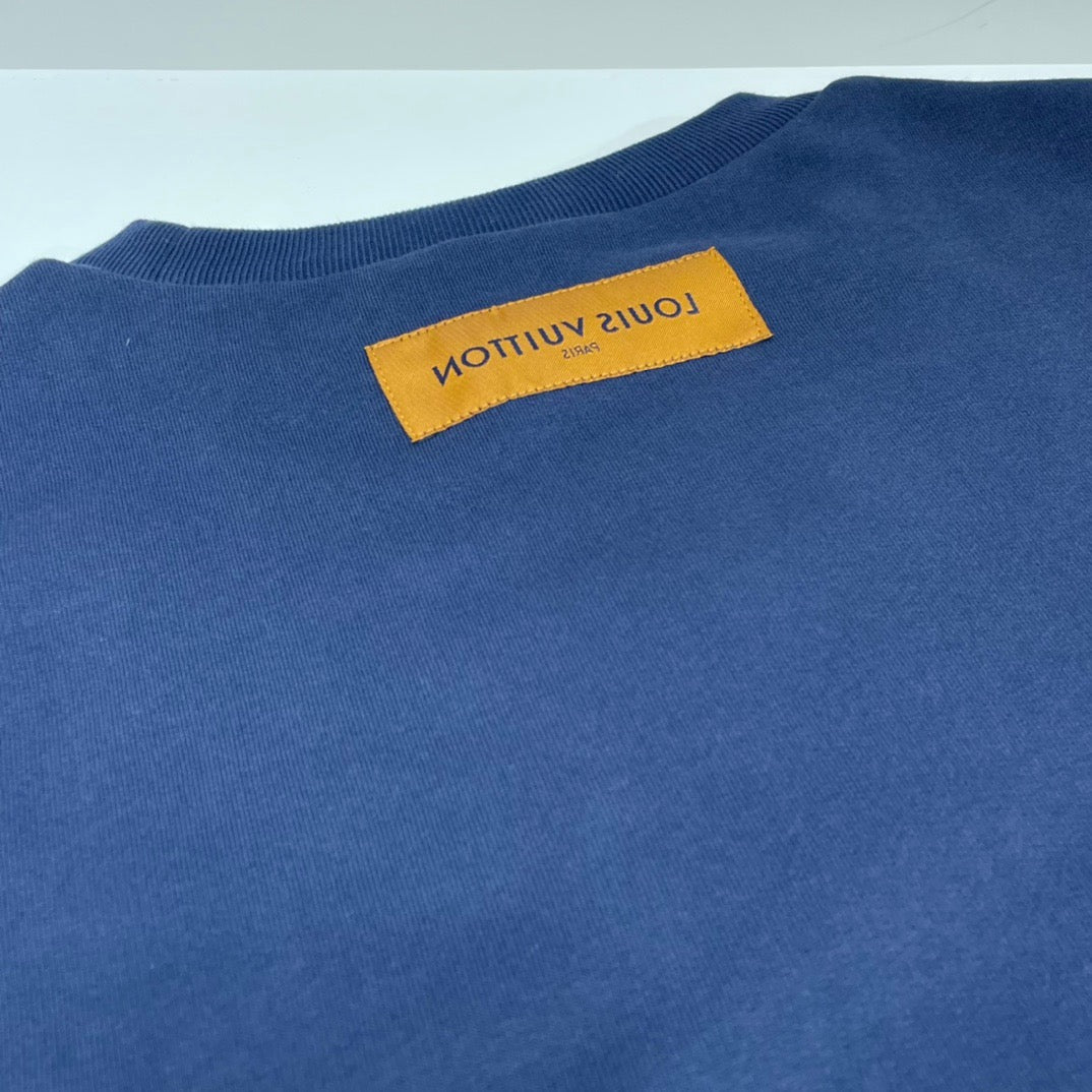 Louis Vuitton Sweatshirt