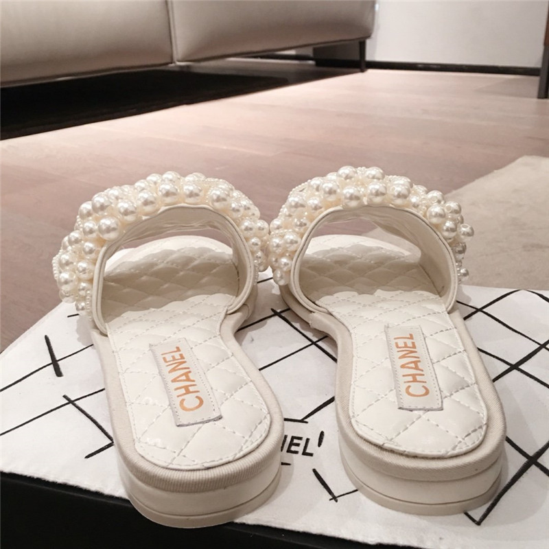 Chanel Dupe Shoes sandals with pearls white