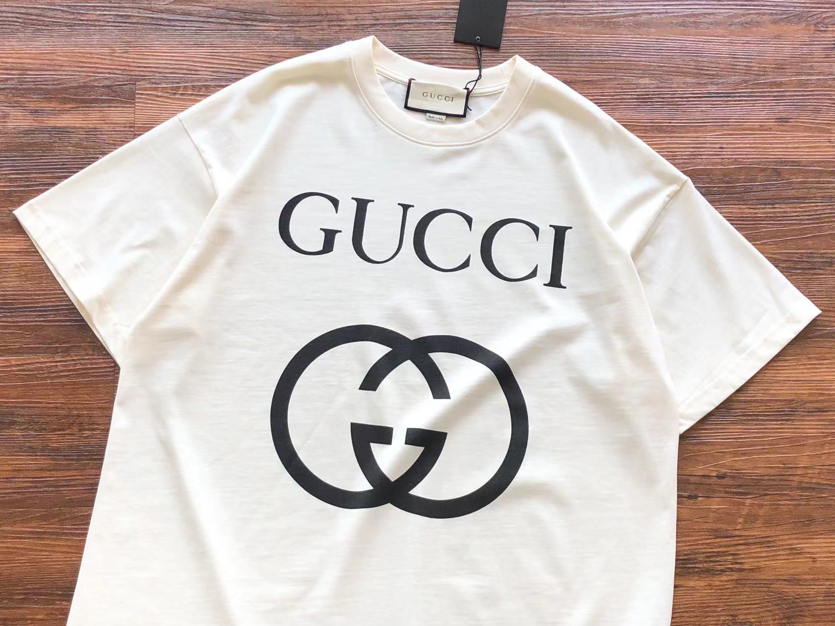 Gucci T-shirt