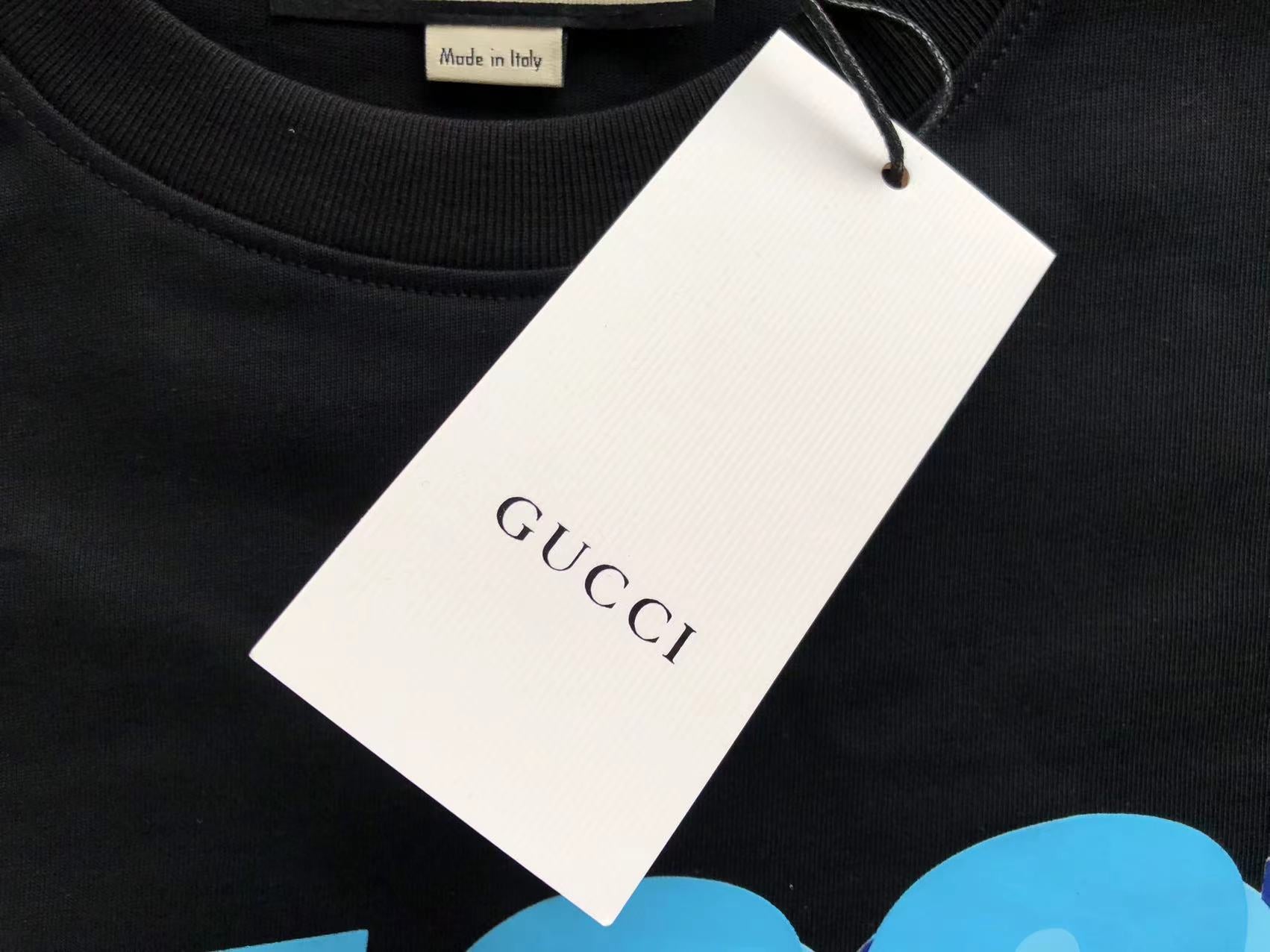Gucci T-shirt