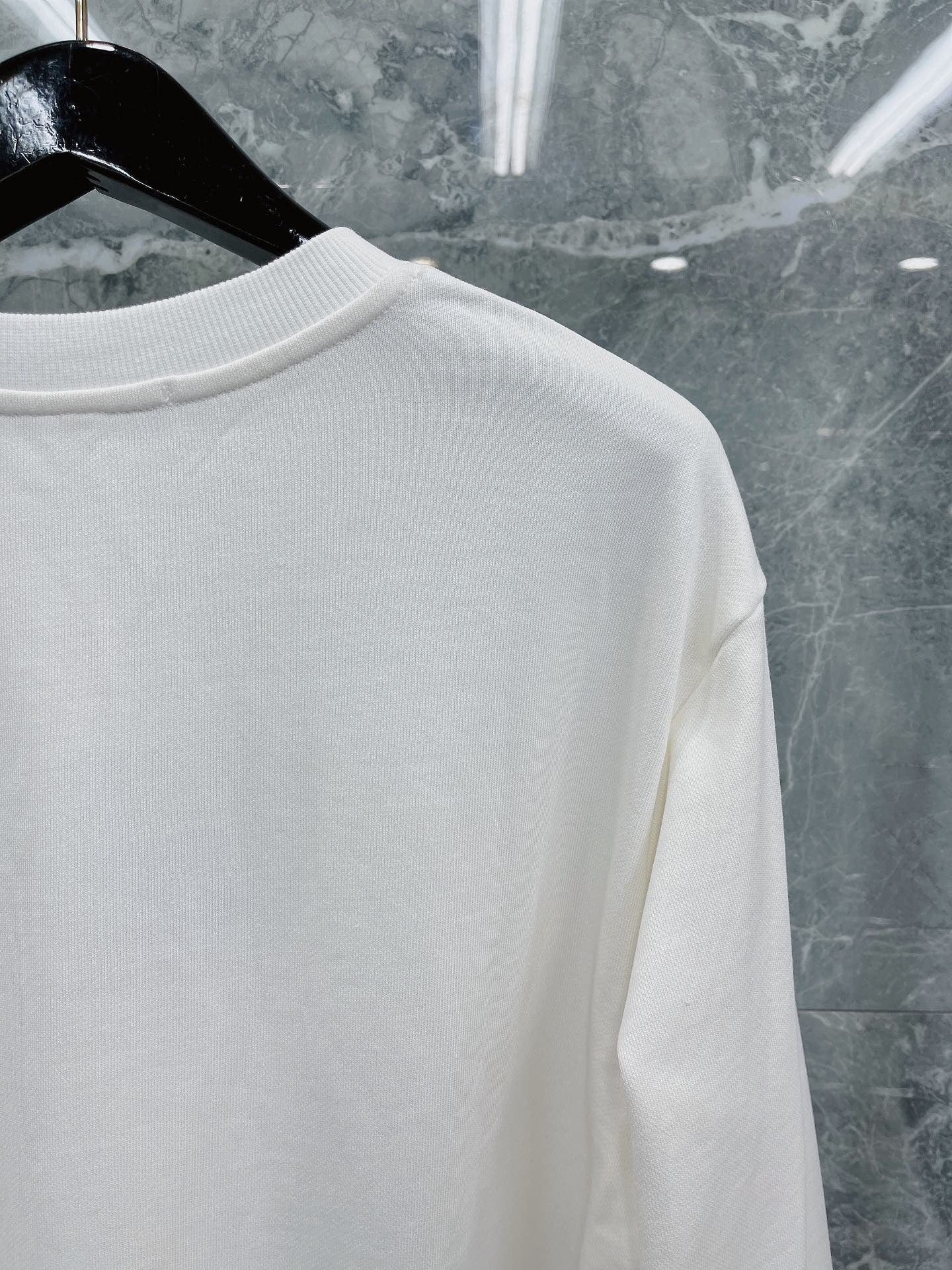 Louis Vuitton Sweatshirt