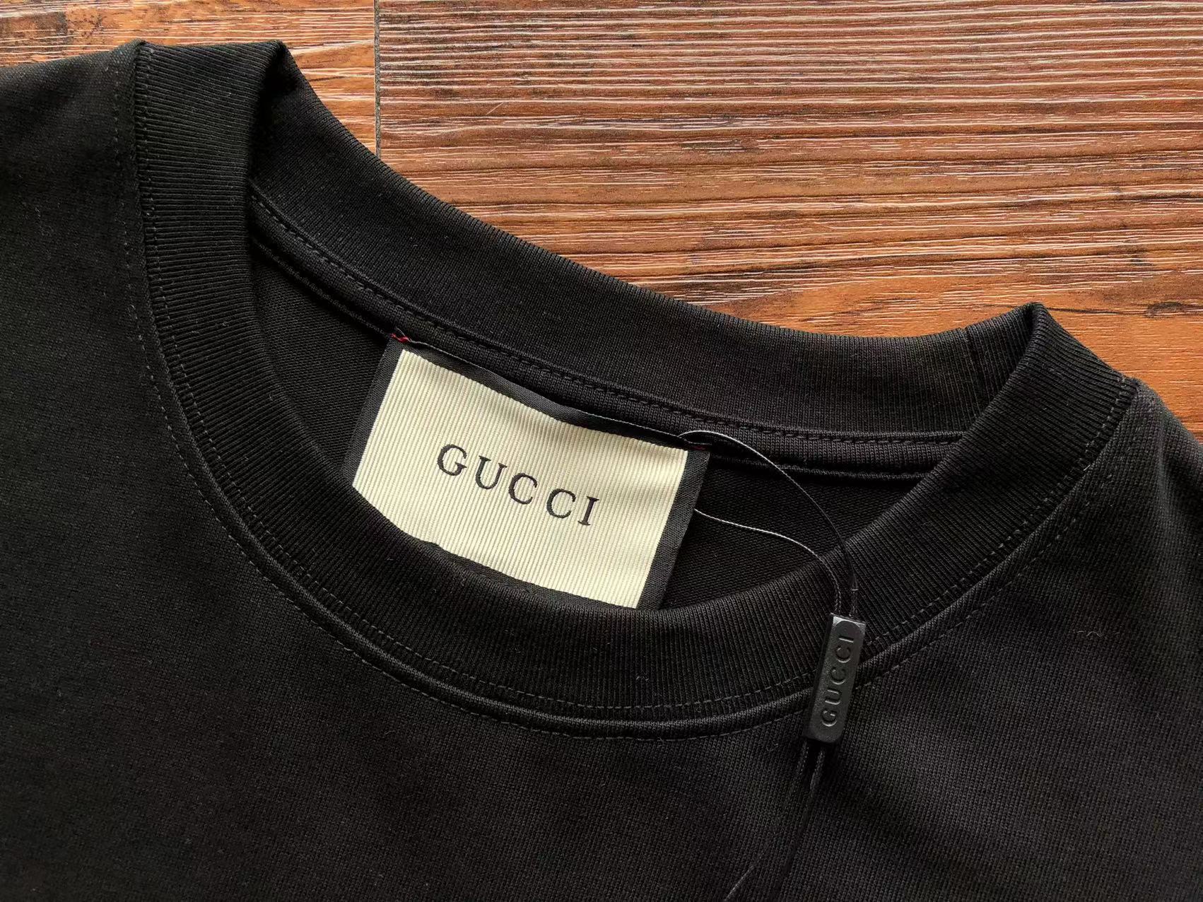 Gucci T-shirt
