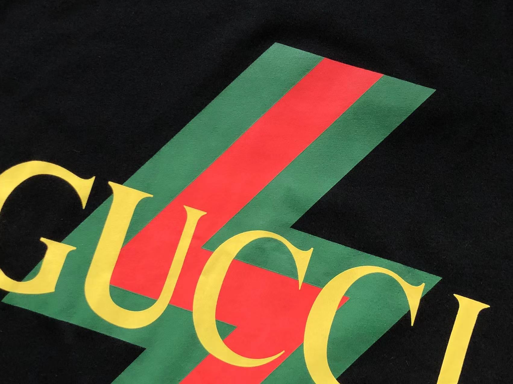 Gucci T-shirt