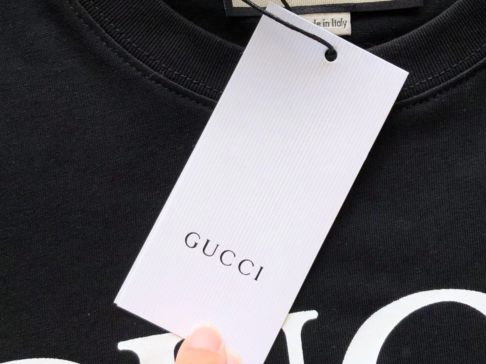 Gucci T-shirt