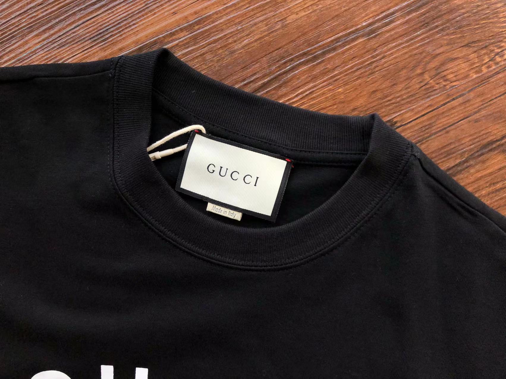Gucci T-shirt