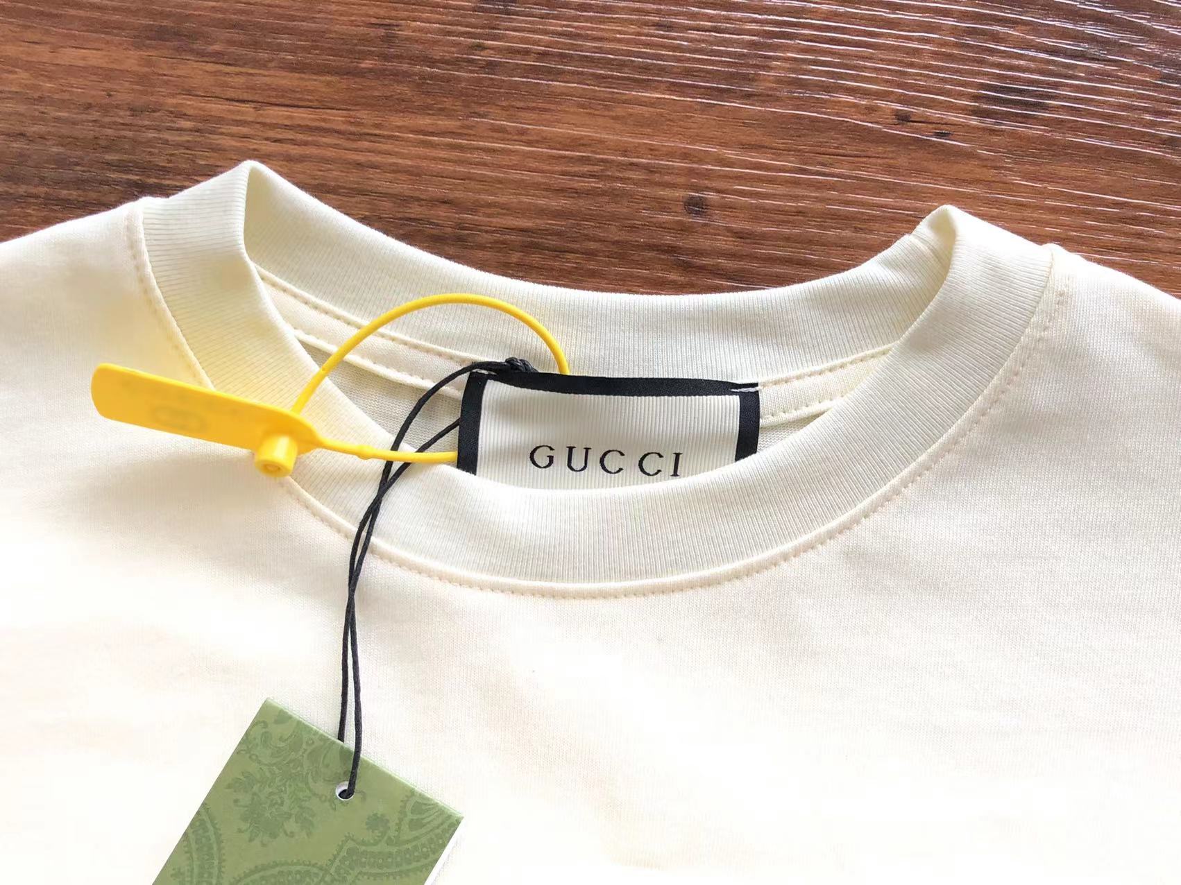 Gucci T-shirt