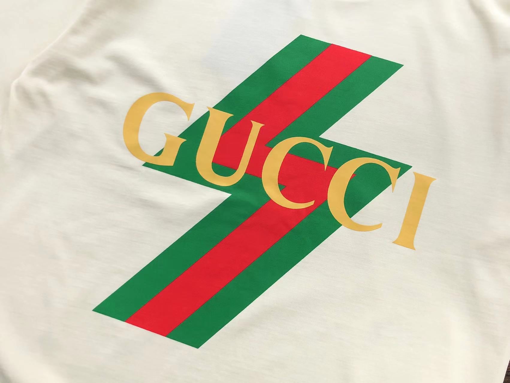 Gucci T-shirt