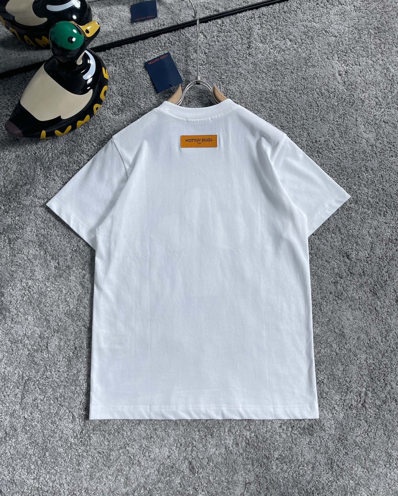 Louis Vuitton T-shirt