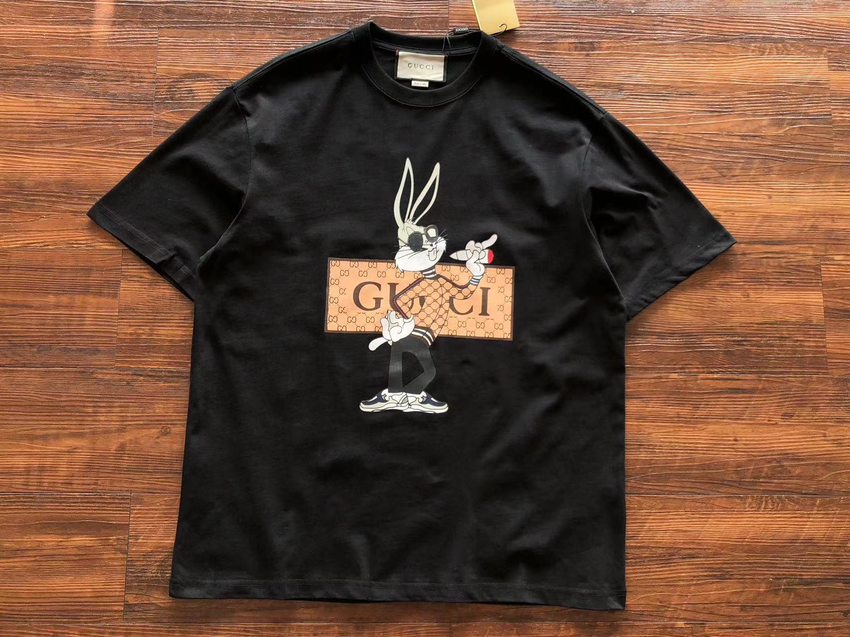Gucci T-shirt