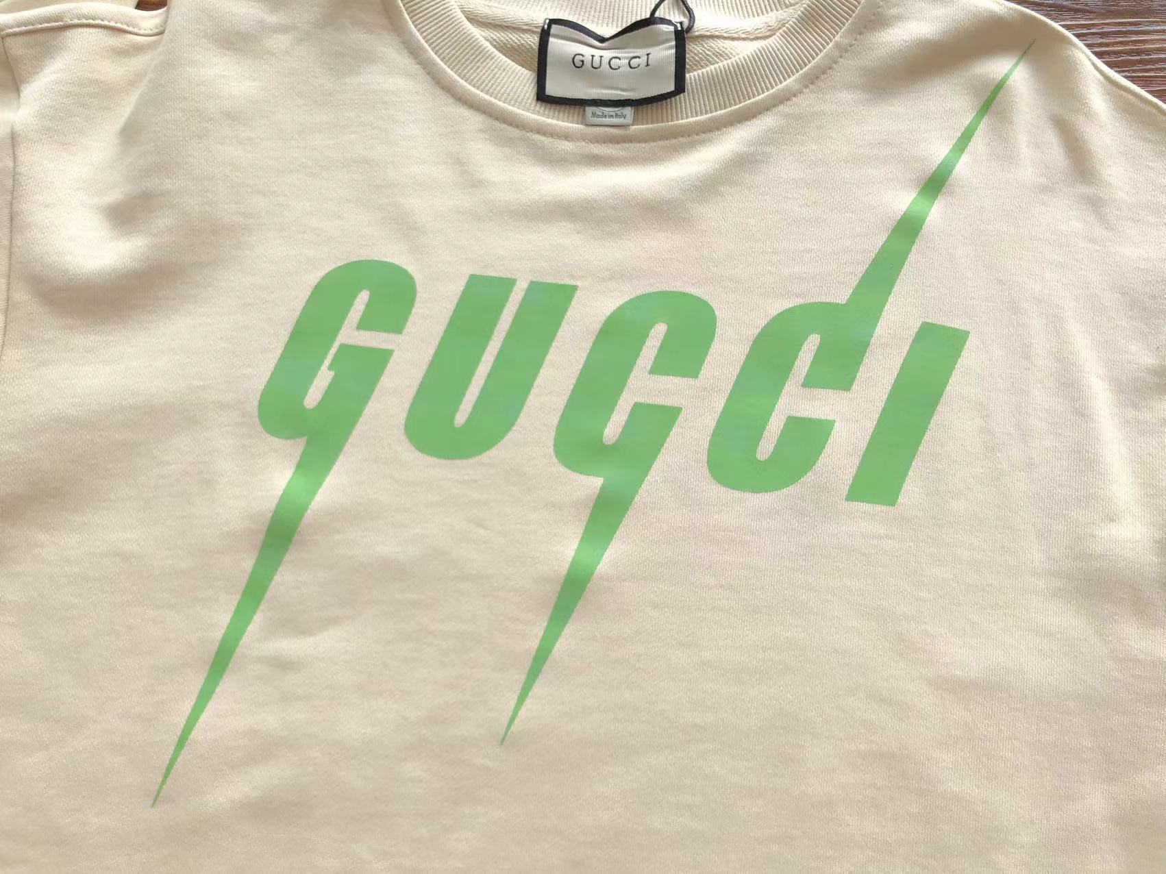 Gucci Sweatshirt