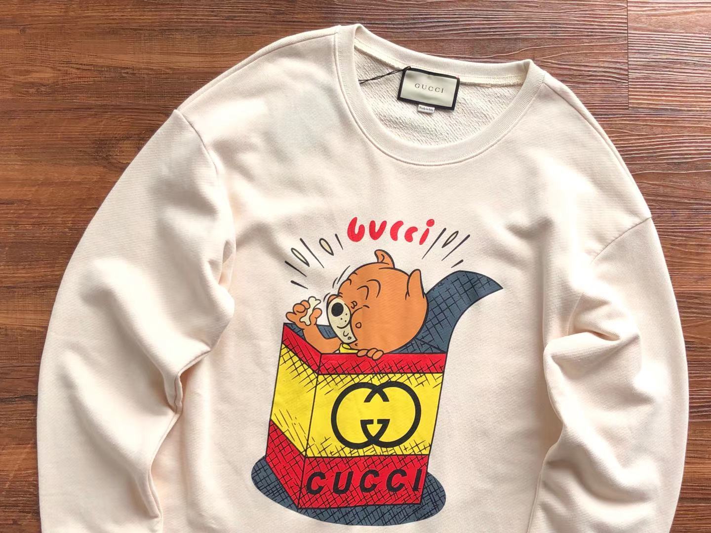 Gucci Sweatshirt