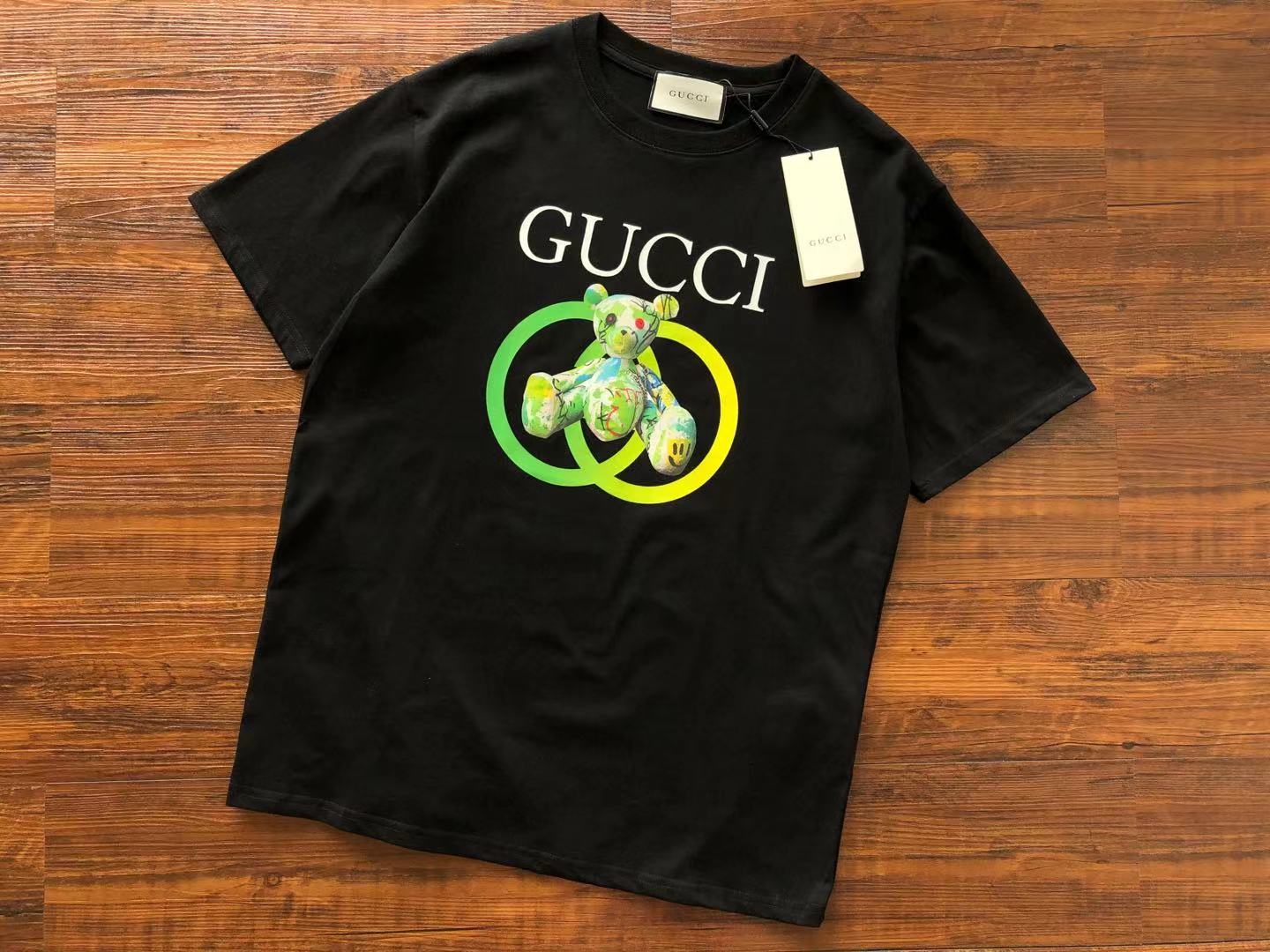 Gucci T-shirt