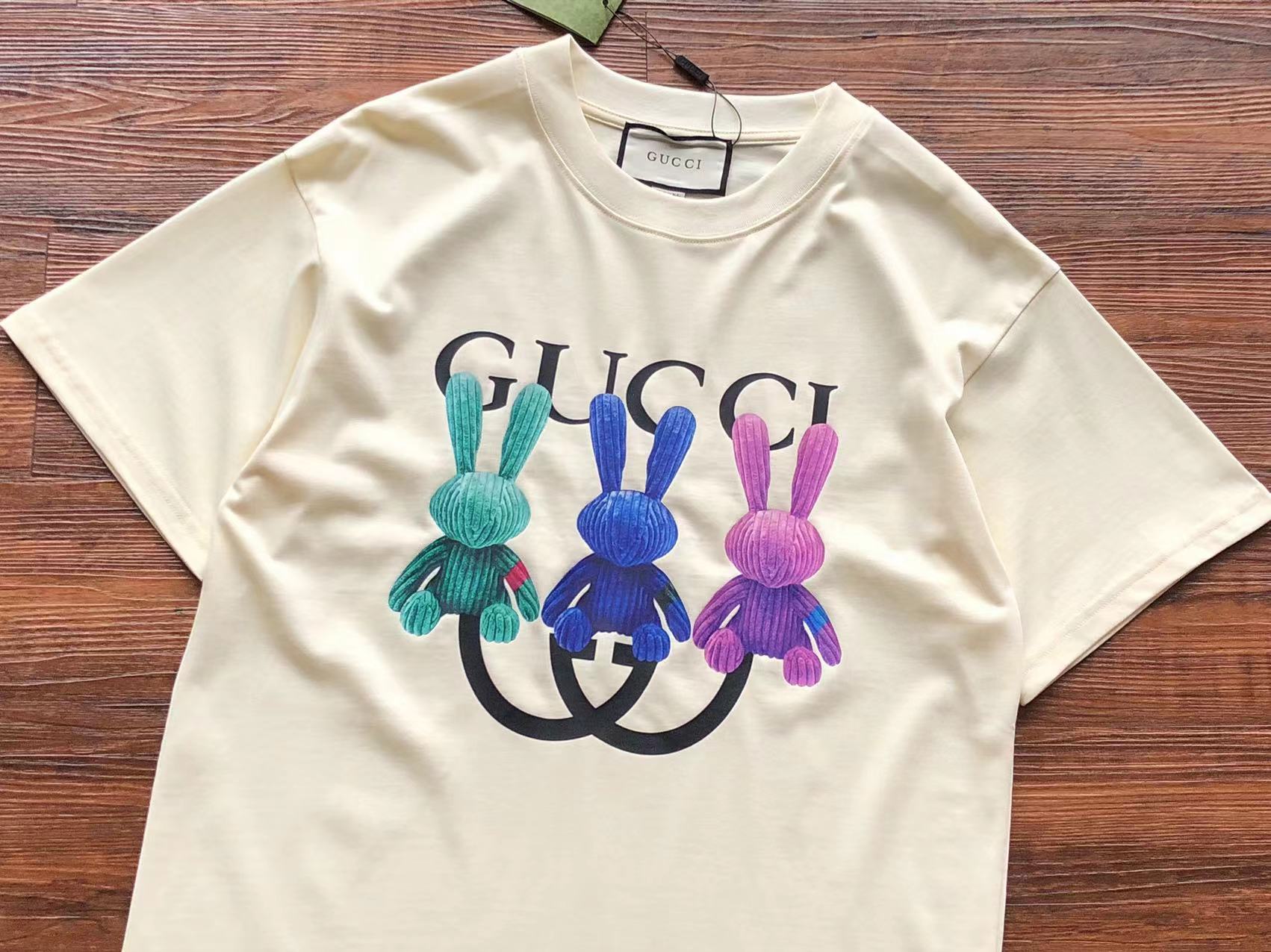 Gucci T-shirt