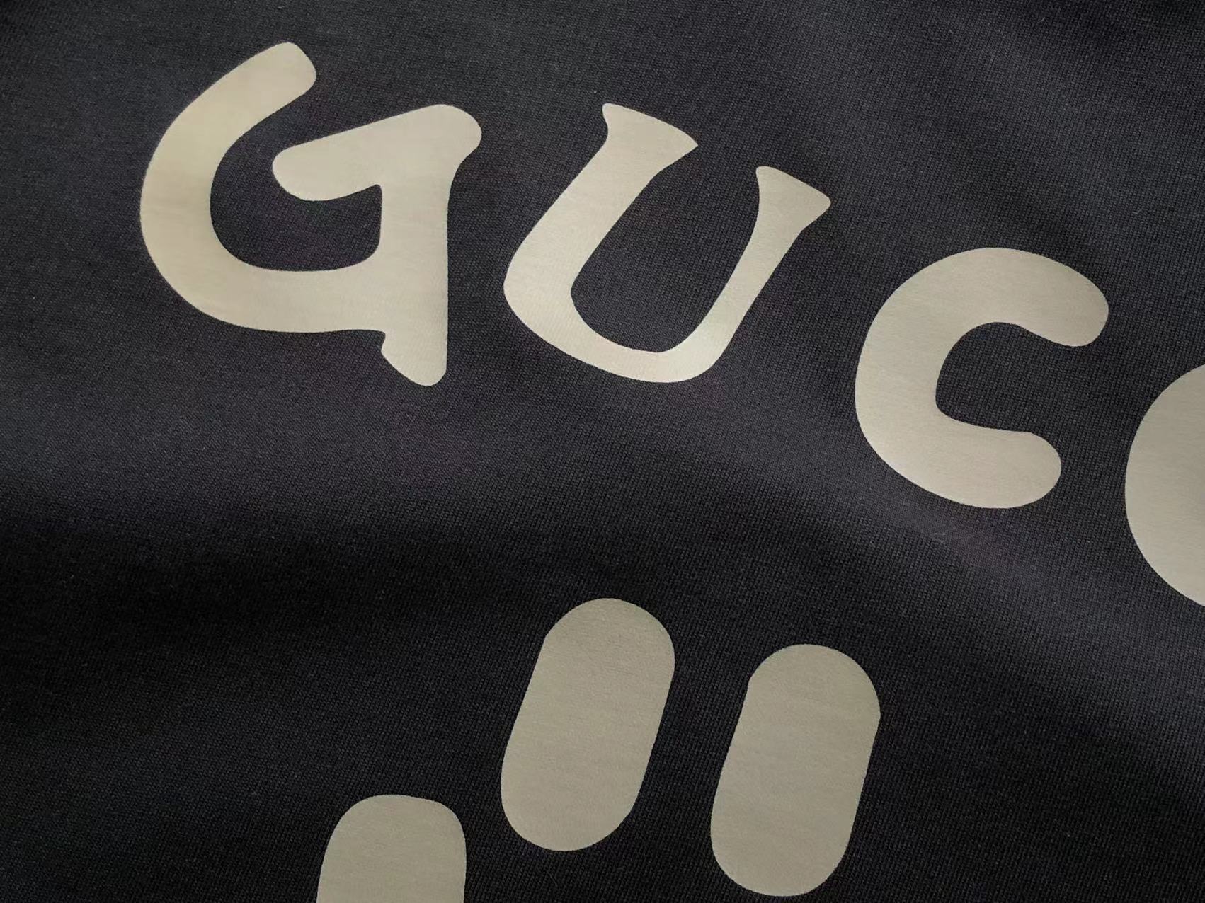 Gucci T-shirt
