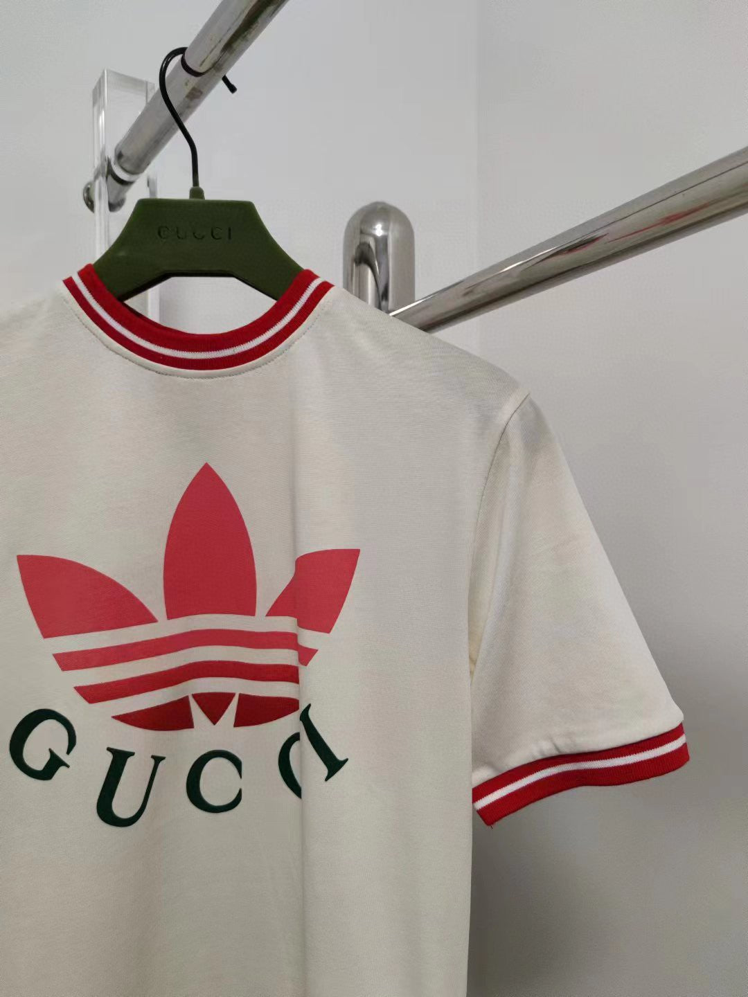 Gucci T-shirt