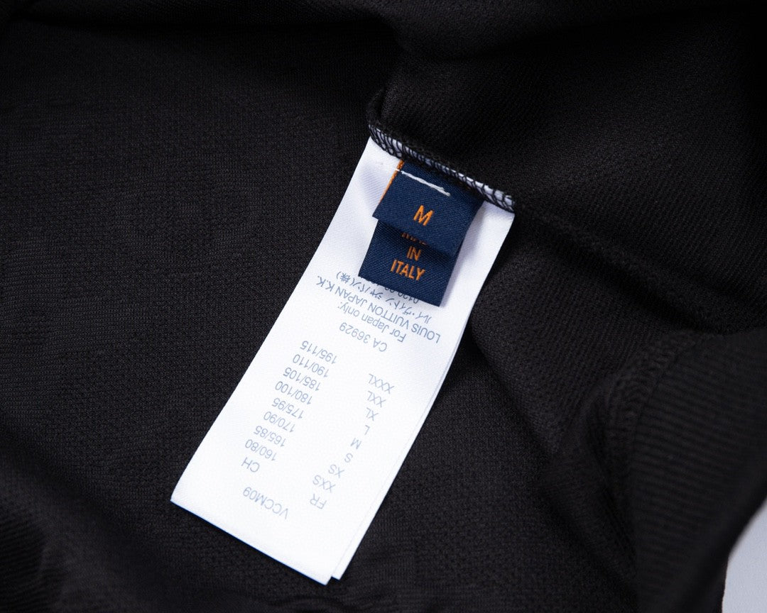 Louis Vuitton Sweatshirt