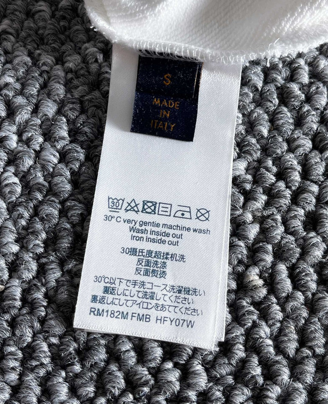 Louis Vuitton Sweatshirt