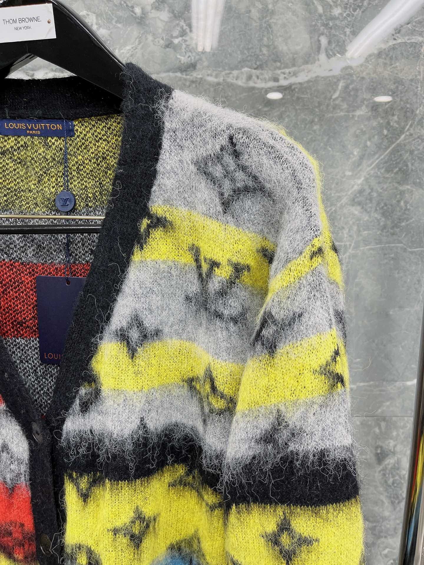 Louis Vuitton Cardigan