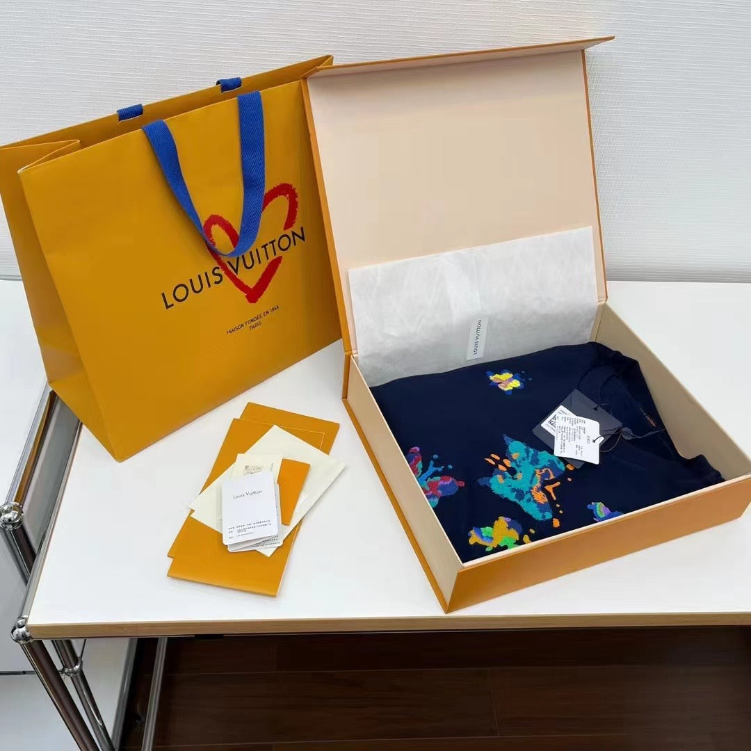Louis Vuitton Sweatshirt