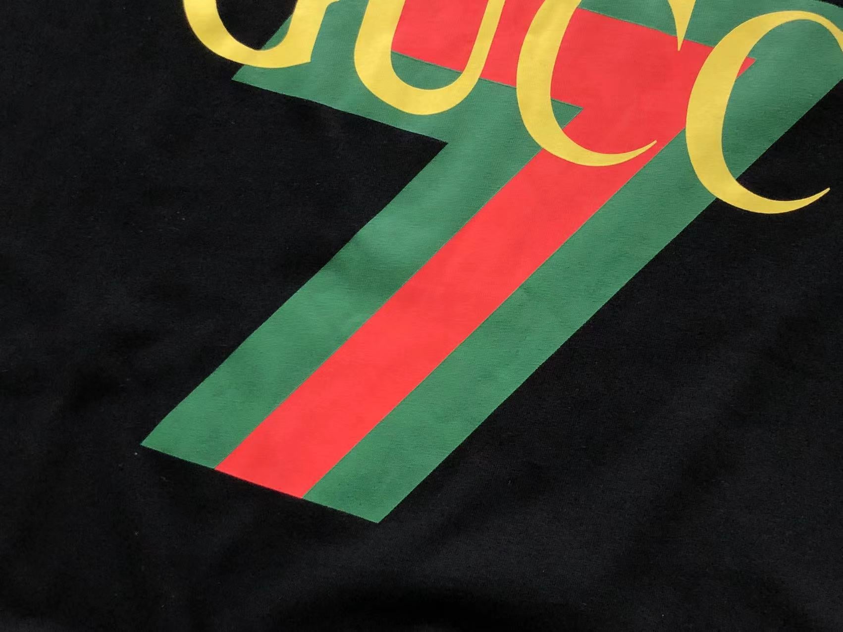 Gucci T-shirt