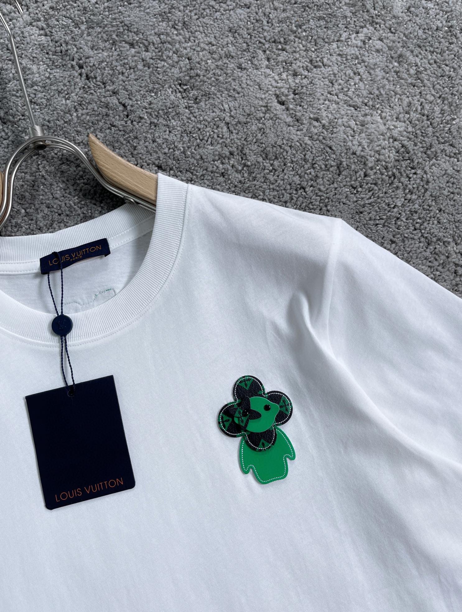 Louis Vuitton T-shirt