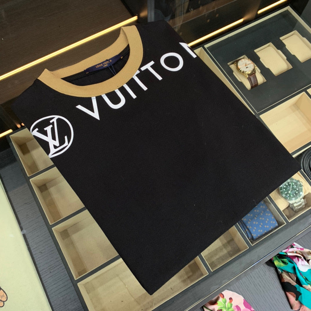 Louis Vuitton T-shirt