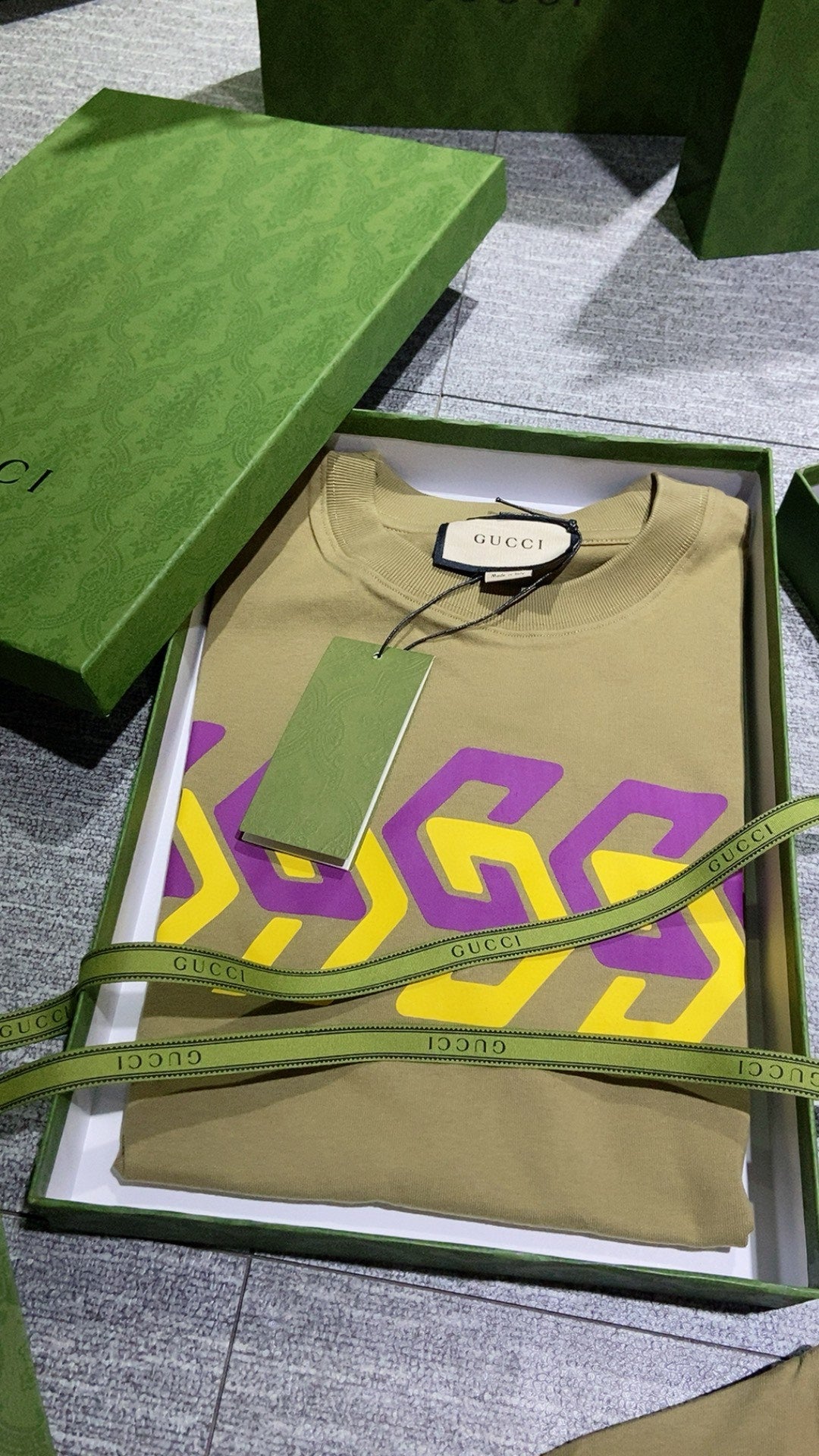 Gucci T-shirt