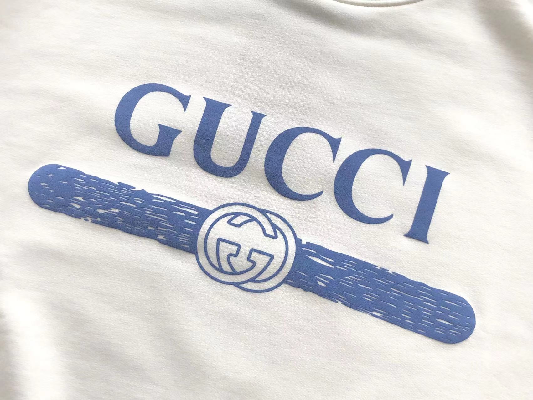 Gucci Sweatshirt
