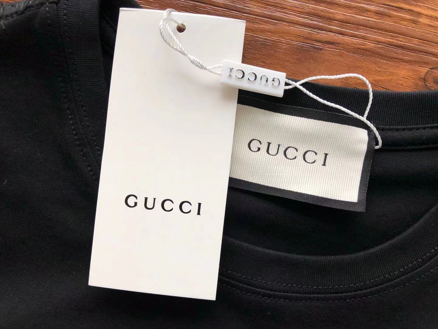 Gucci T-shirt