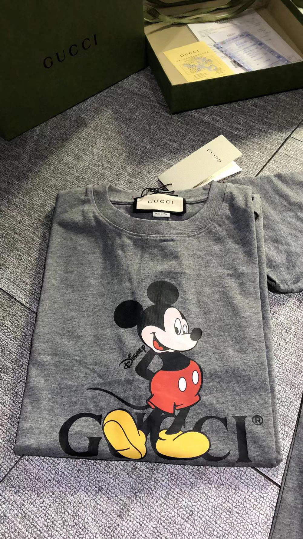 Gucci T-shirt