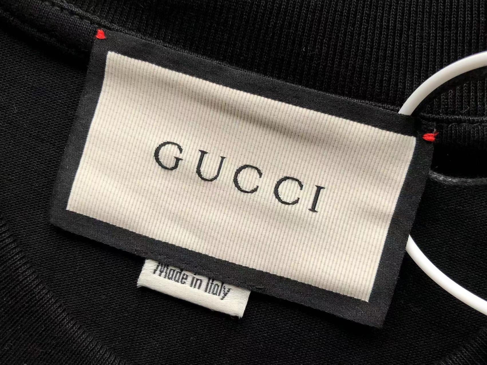Gucci T-shirt