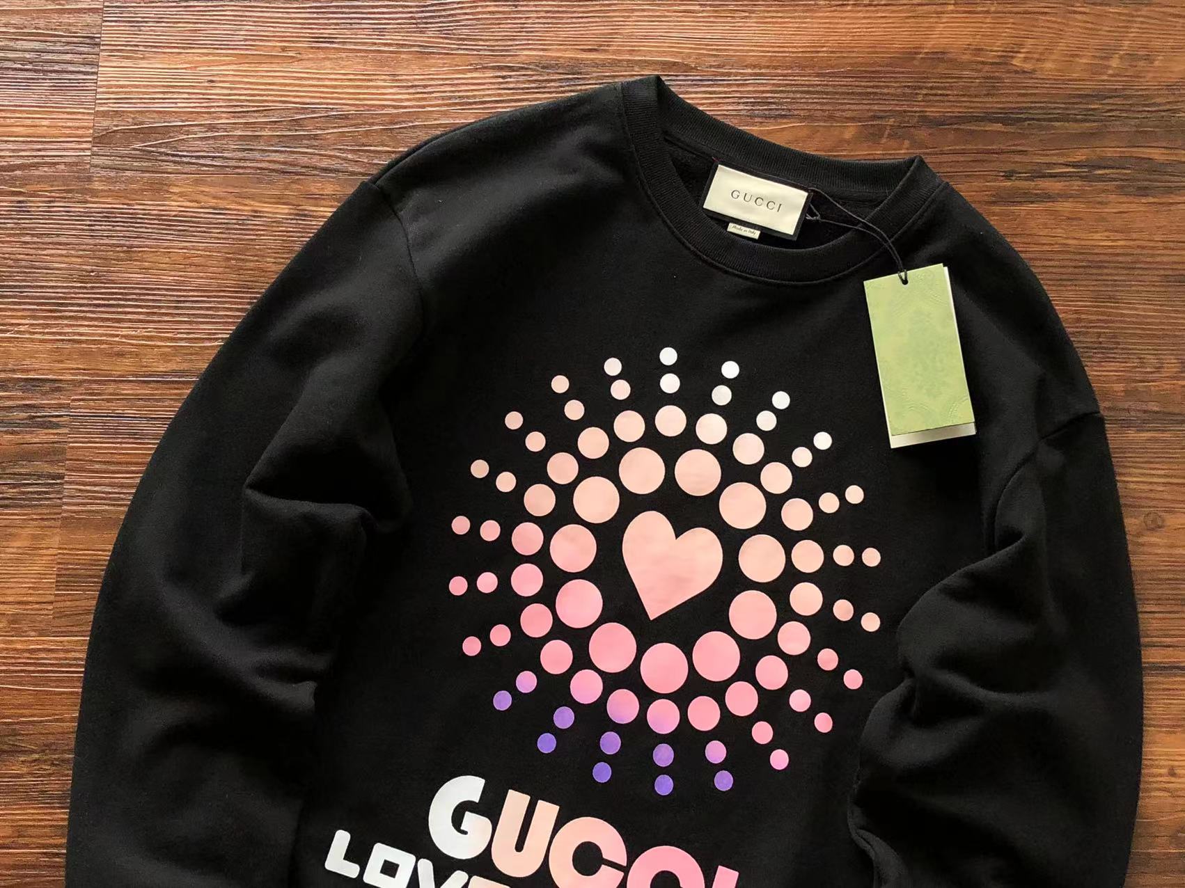 Gucci Sweatshirt