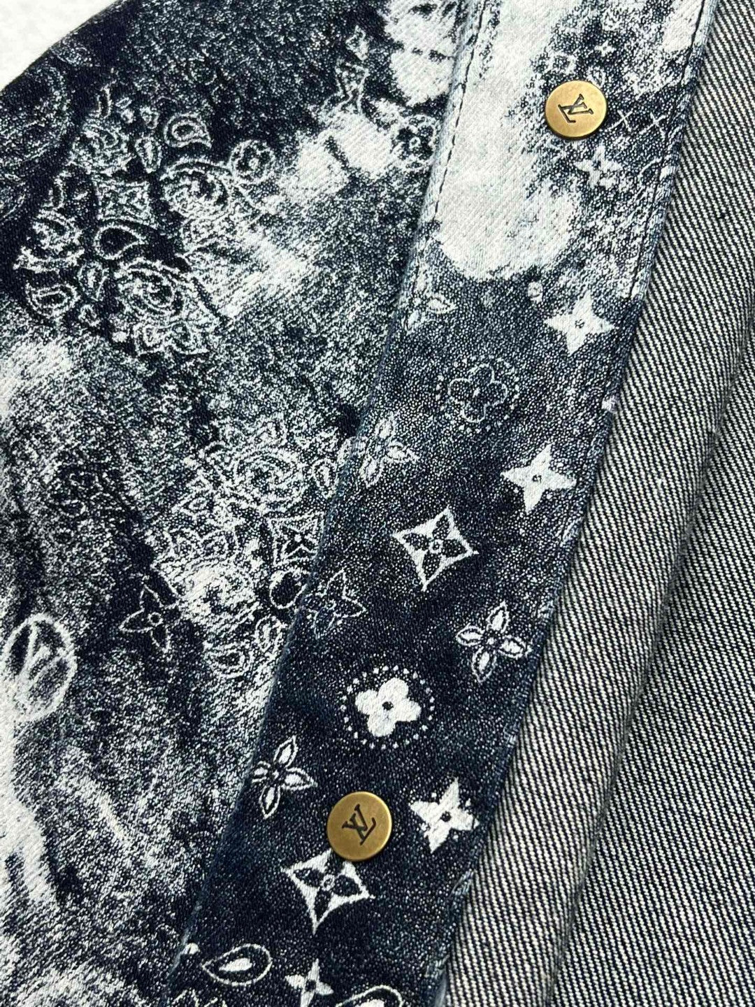 Louis Vuitton Long Sleeve Shirt