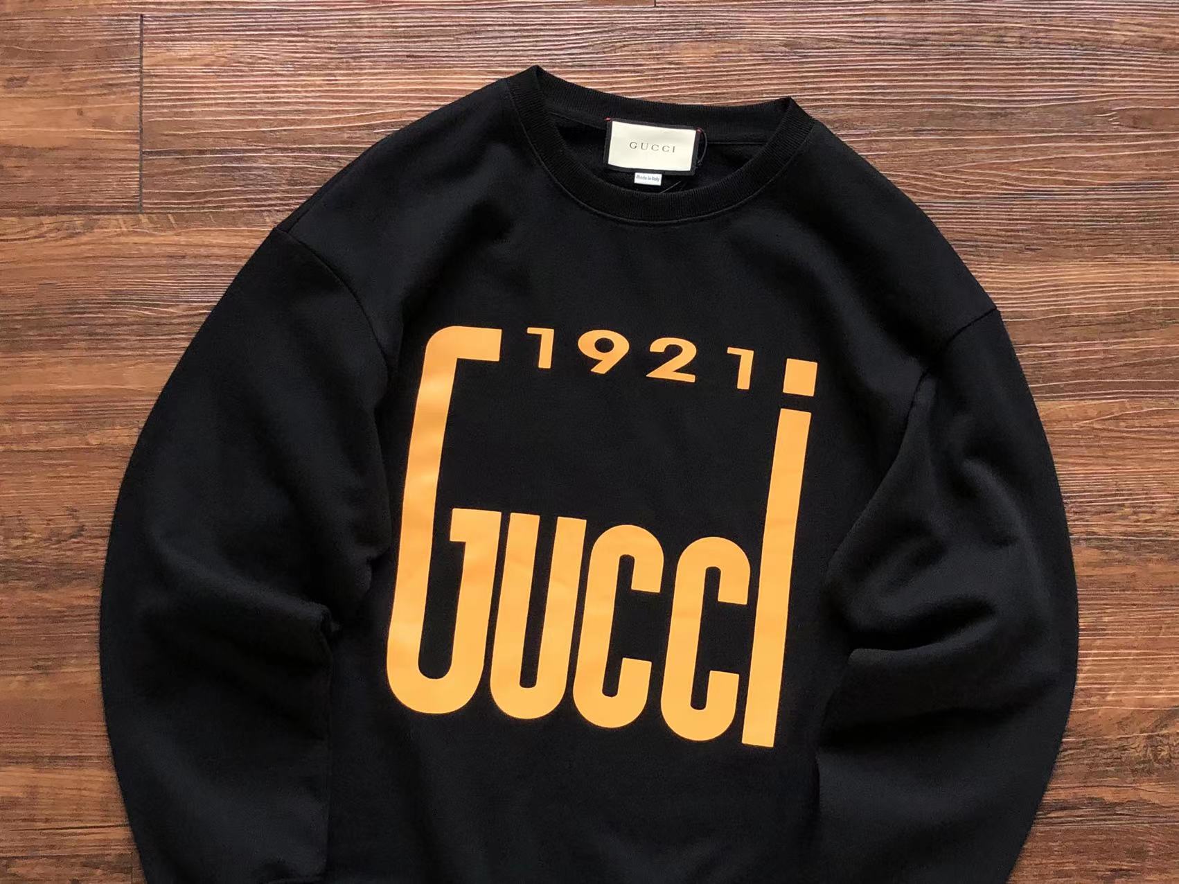 Gucci Sweatshirt